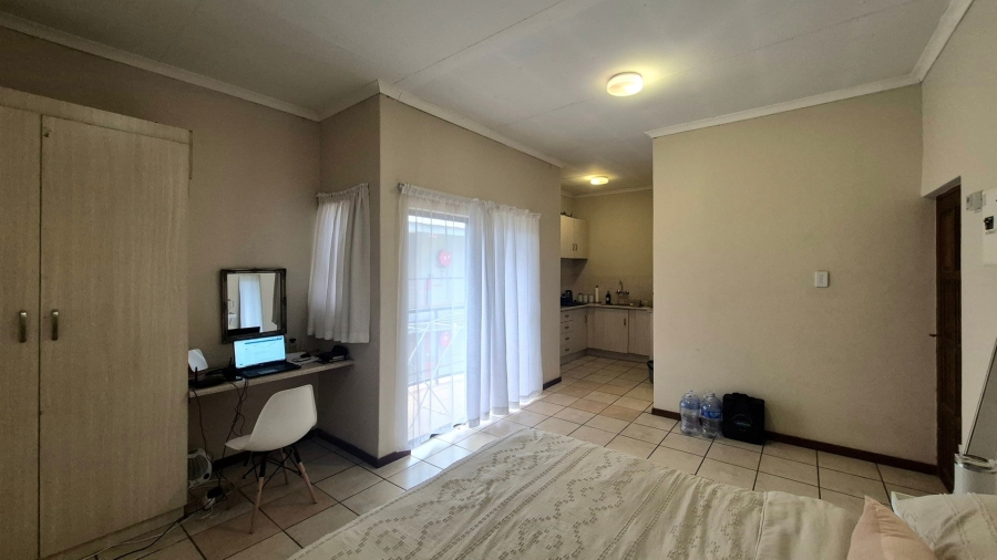 1 Bedroom Property for Sale in Die Bult North West